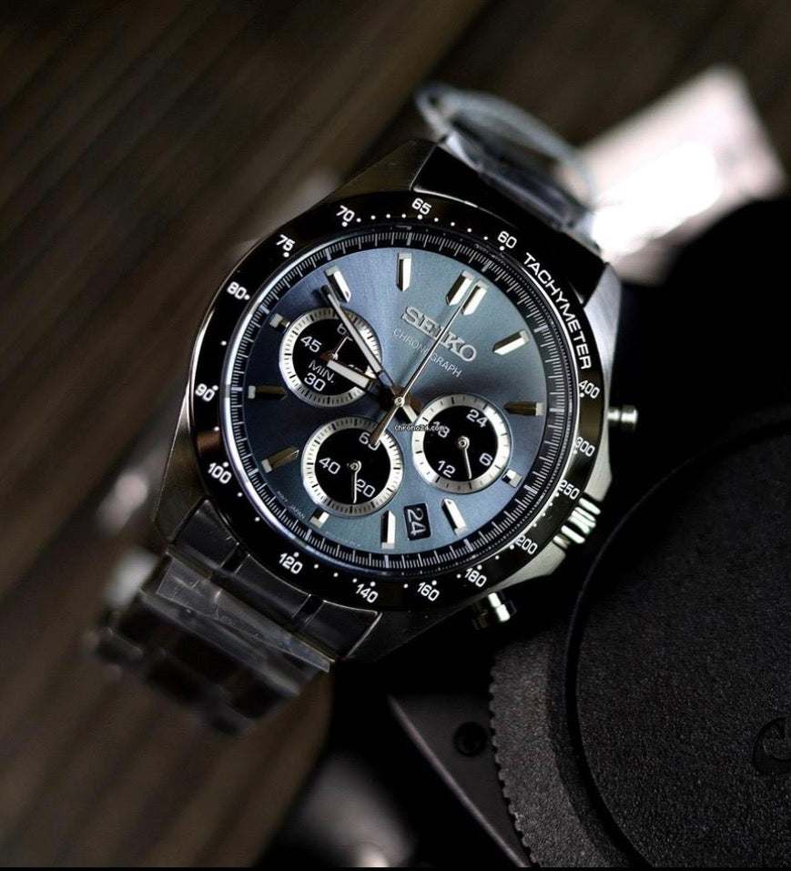 Seiko Spirit Chronograph - Sunburst Blue Dial